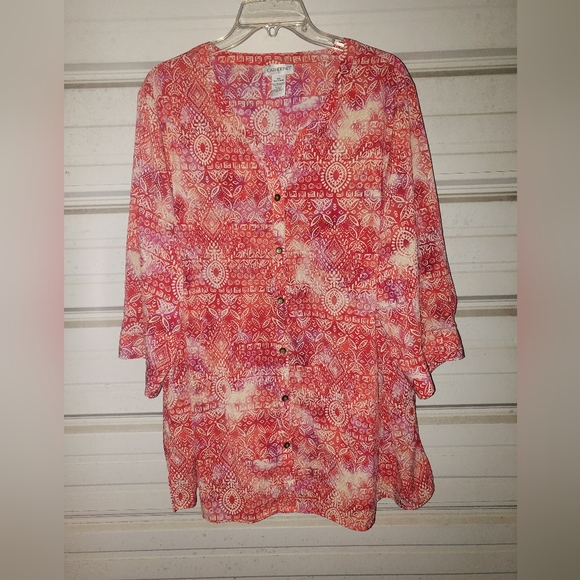 Catherines Plus Size 2x 22/24 Red Patterned Button-Up Blouse top shirt women's - Picture 1 of 5
